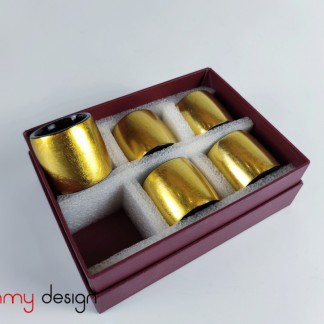 Set of 6 gold lacquer napkin rings